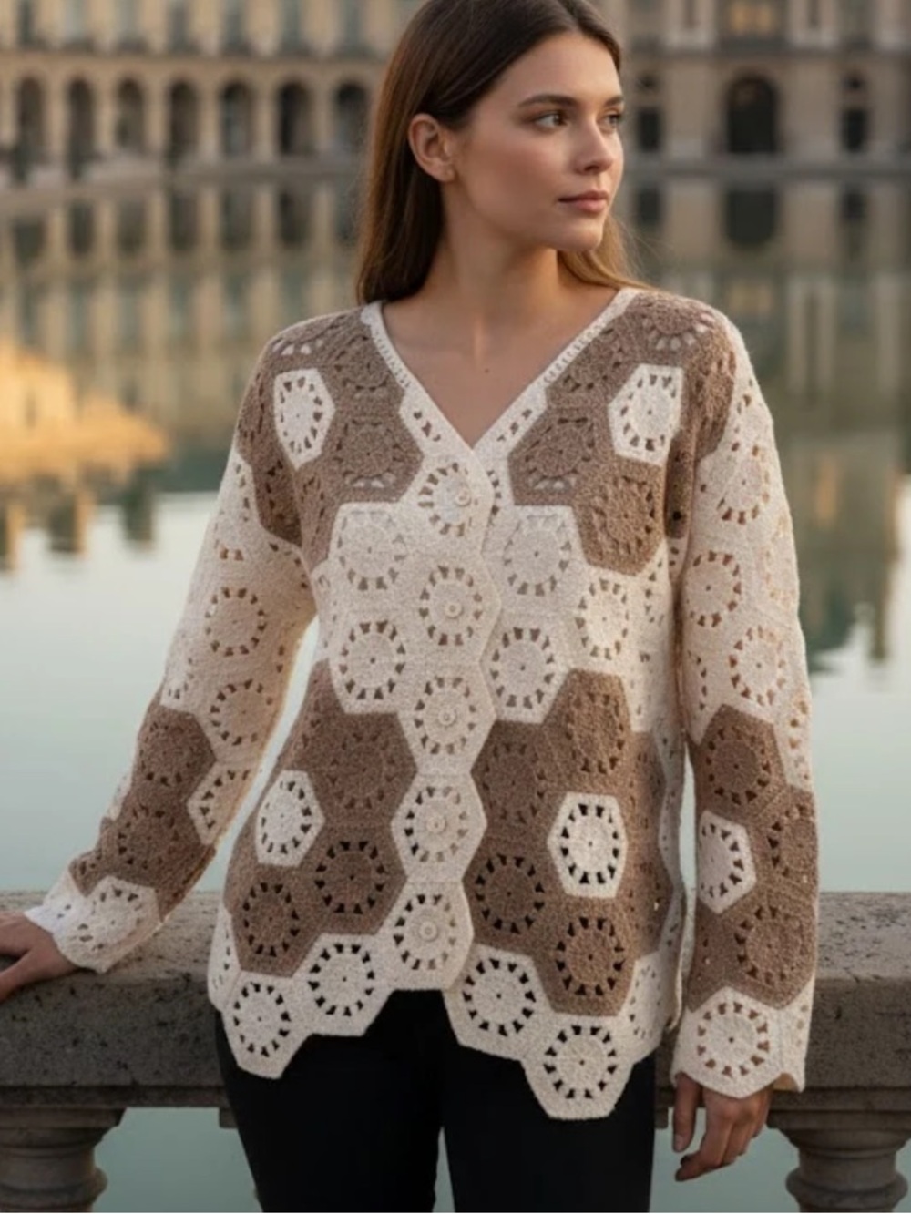 FROM PARIS FRANCE ๐ซ๐ท ShopEvelynne Beige and Cream Hexagon V-Neck Sweater